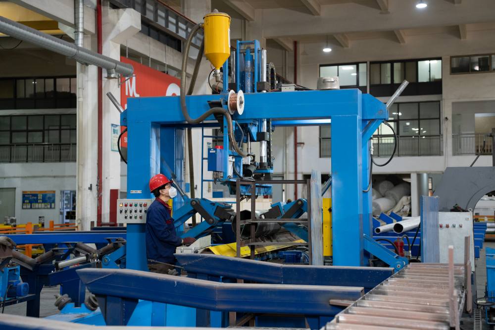 MORELUX high-efficiency steel pole production line
